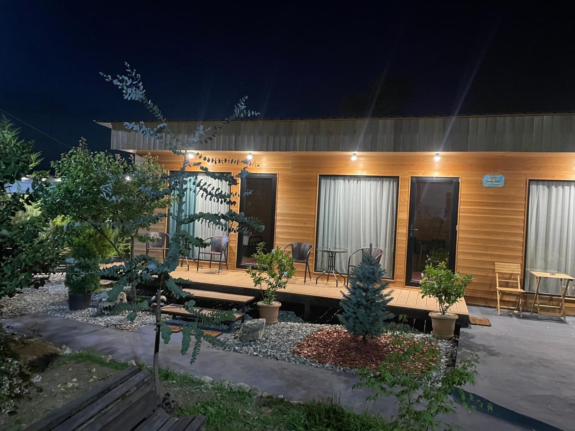 Garden Rooms In Kutaisi Exterior photo